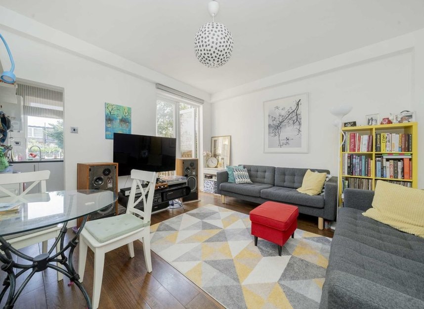 Flat for sale in Coniston Road, London, N10 (Ref 208690) Dexters