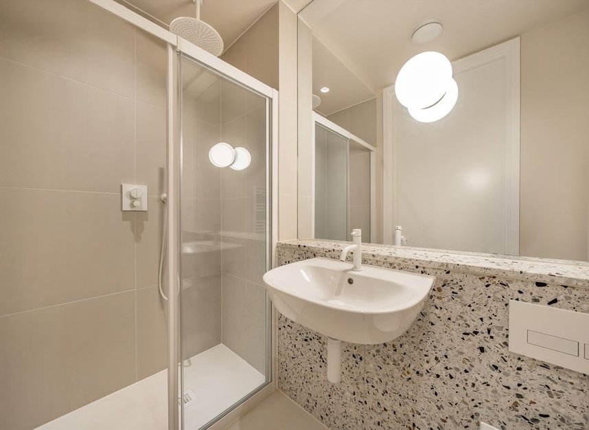 Properties for sale in Coombe Lane - SW20 0RW view12