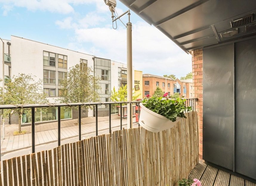 Properties for sale in Coombe Road - KT2 7AB view6