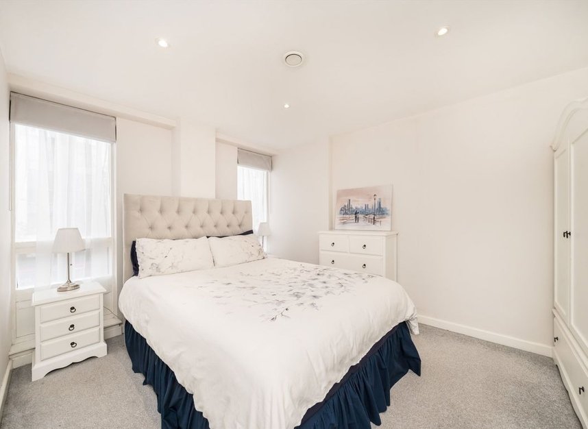 Properties for sale in Coombe Road - KT2 7AB view3