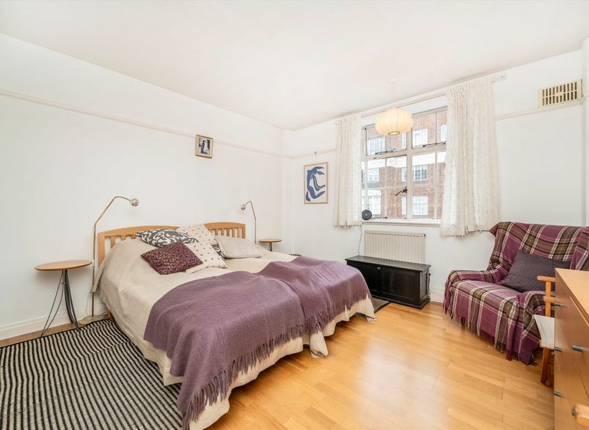 Properties for sale in Coram Street - WC1N 1HD view5