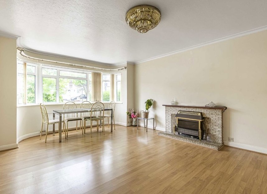 Properties for sale in Corringway - W5 3HA view2