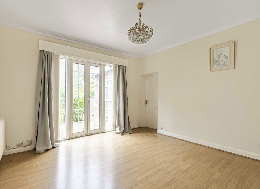 Properties for sale in Corringway - W5 3HA view5