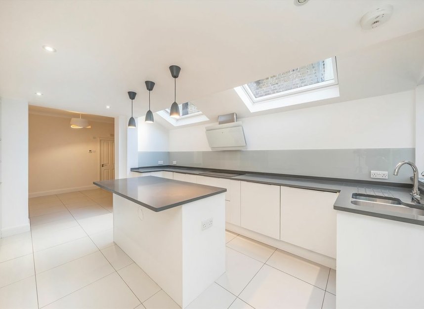 Properties for sale in Cowper Road - SW19 1AB view4