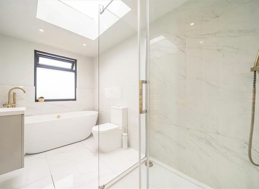 Properties for sale in Crantock Road - SE6 2QS view5