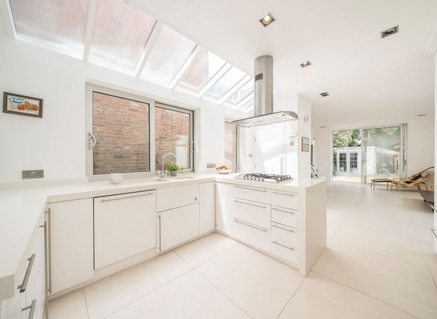 Properties for sale in Creffield Road - W5 3RR view4