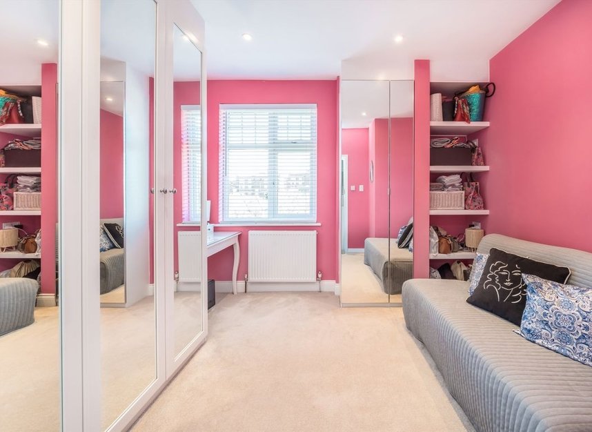 Properties for sale in Creighton Avenue - N10 1NU view11