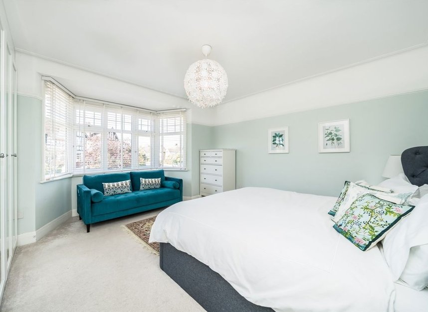 Properties for sale in Creighton Avenue - N10 1NU view10