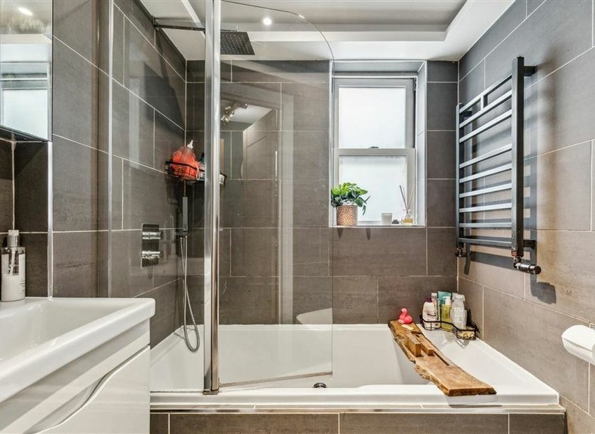 Properties sold in Crescent Lane - SW4 9PT view7