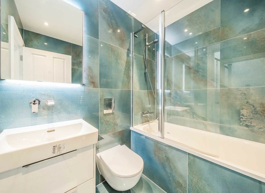 Properties for sale in Cricklade Avenue - SW2 3HH view10