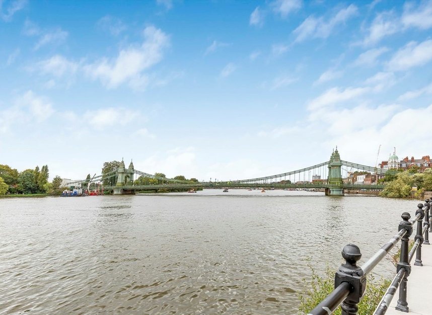 Properties for sale in Crisp Road - W6 9PF view10