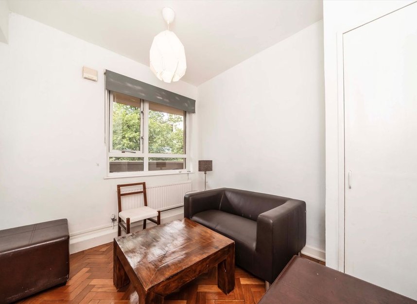 Properties for sale in Cromer Street - WC1H 8EA view3