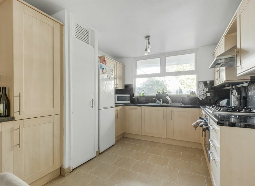Properties for sale in Crowline Walk - N1 2RH view3