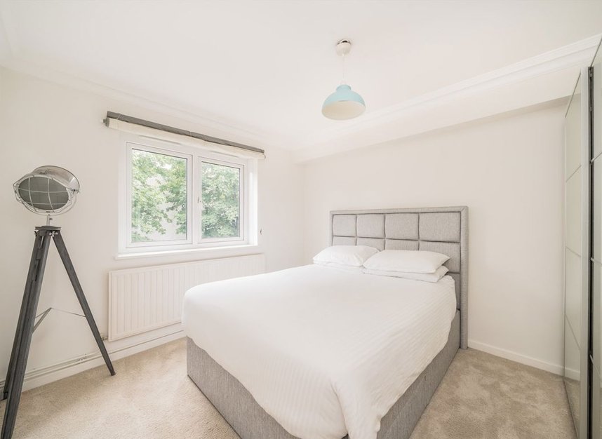 Properties for sale in Cubitt Terrace - SW4 6HJ view3