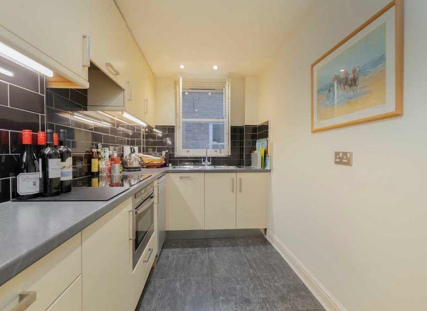 Properties sold in Culford Gardens - SW3 2SX view5
