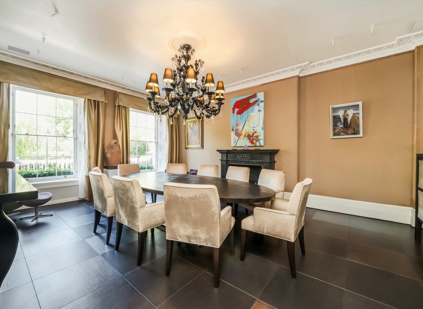 Properties for sale in Cumberland Terrace - NW1 4HJ view3
