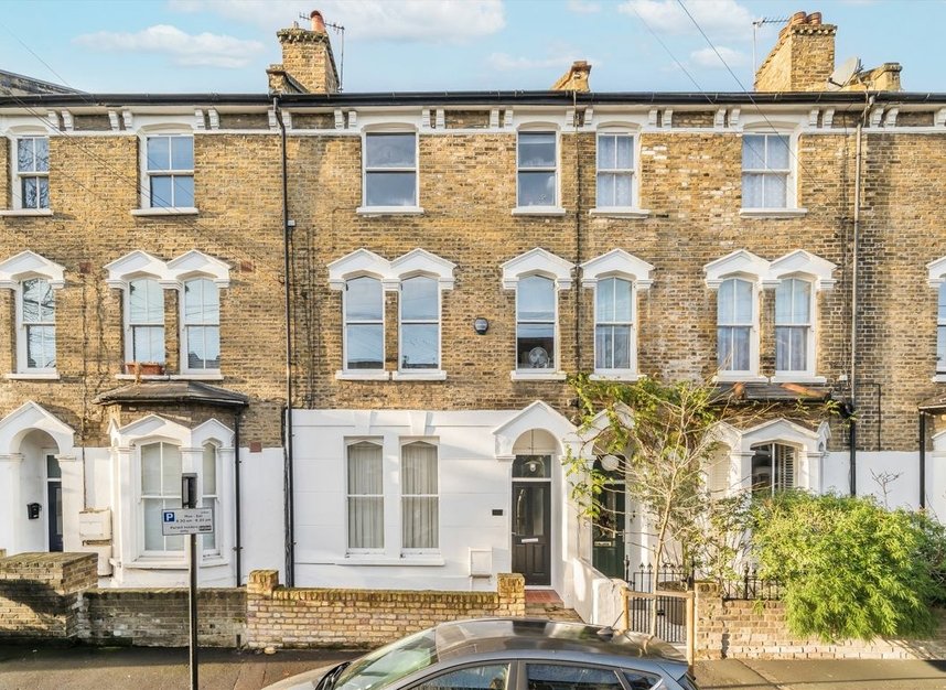 Properties for sale in Dalyell Road - SW9 9UP view1