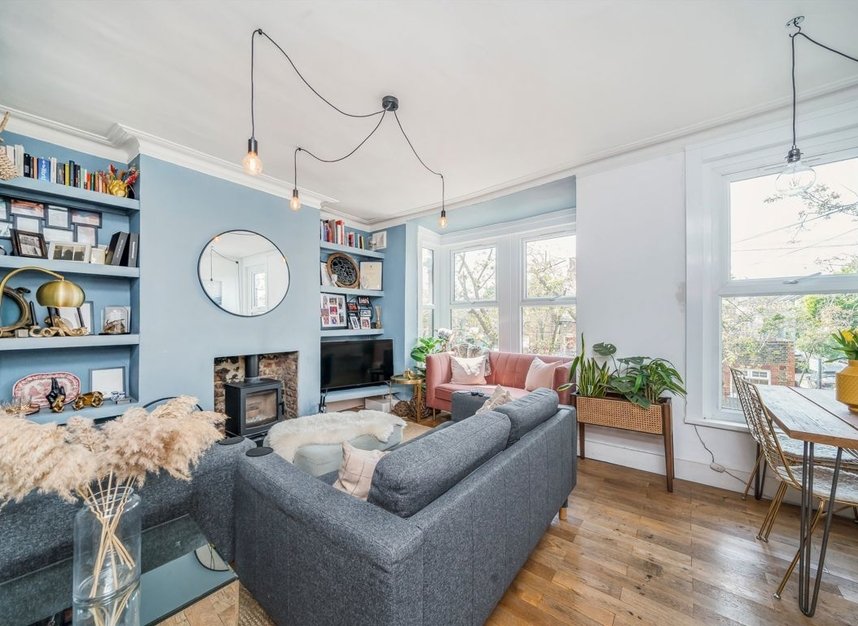 Properties for sale in Daubeney Road - E5 0EQ view2