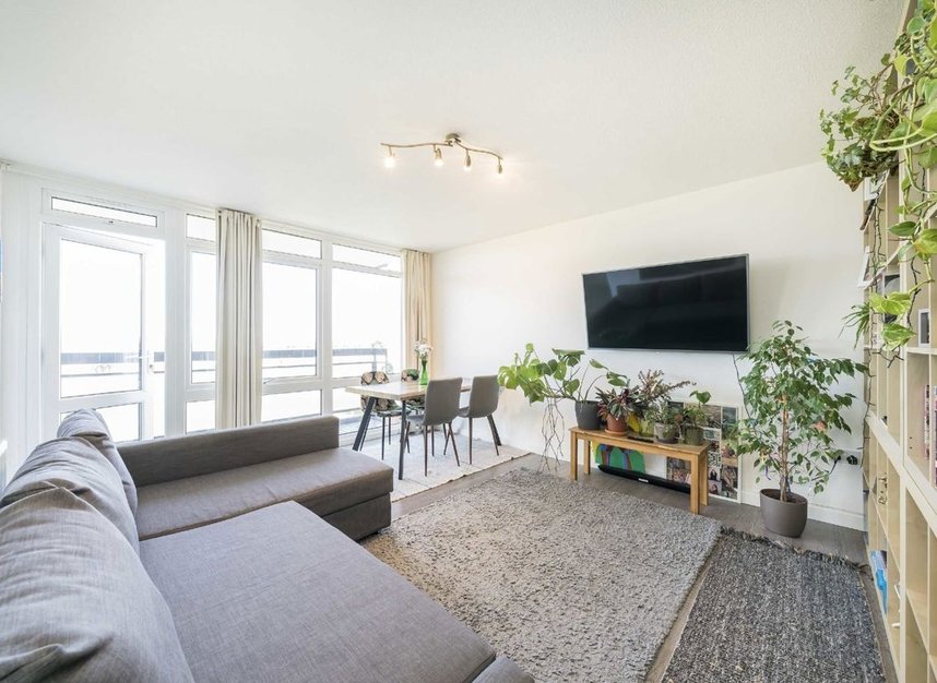 Properties for sale in Daubeney Road - E5 0EN view1