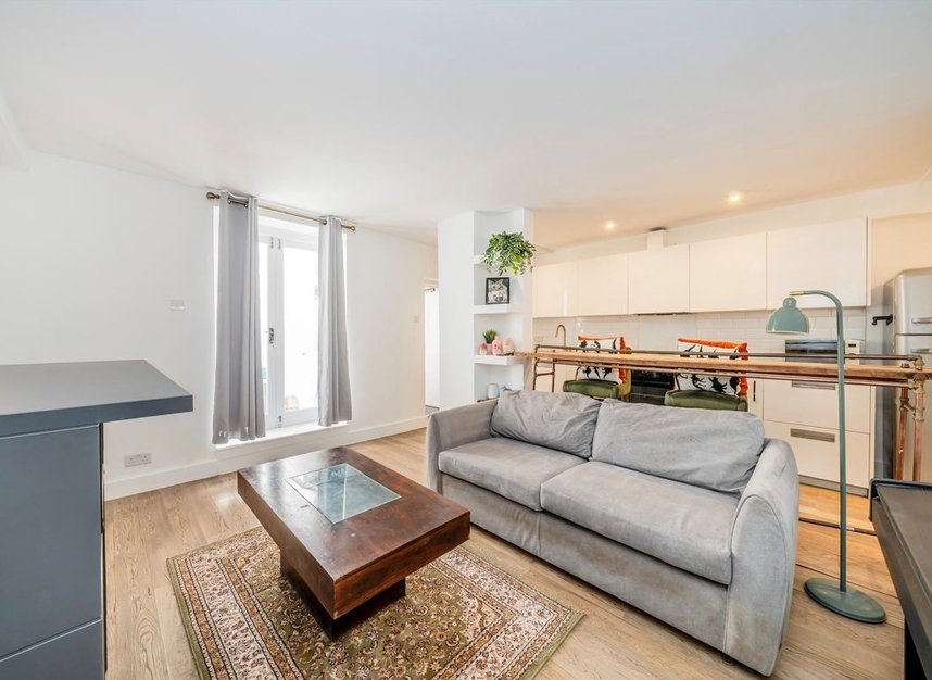 Flat for sale in Dawes Road, London, SW6 (Ref 274349) | Dexters