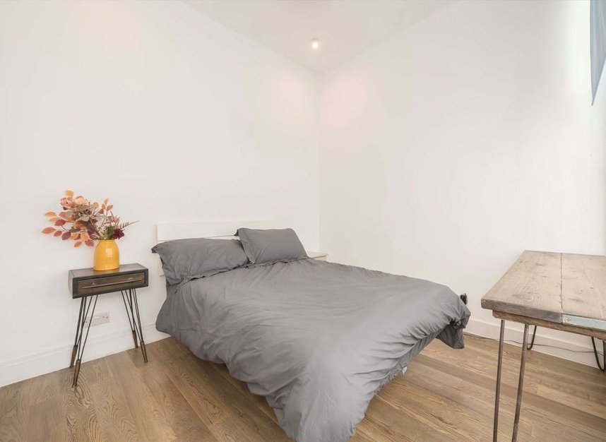Flat for sale in Dawes Road, London, SW6 (Ref 274349) | Dexters