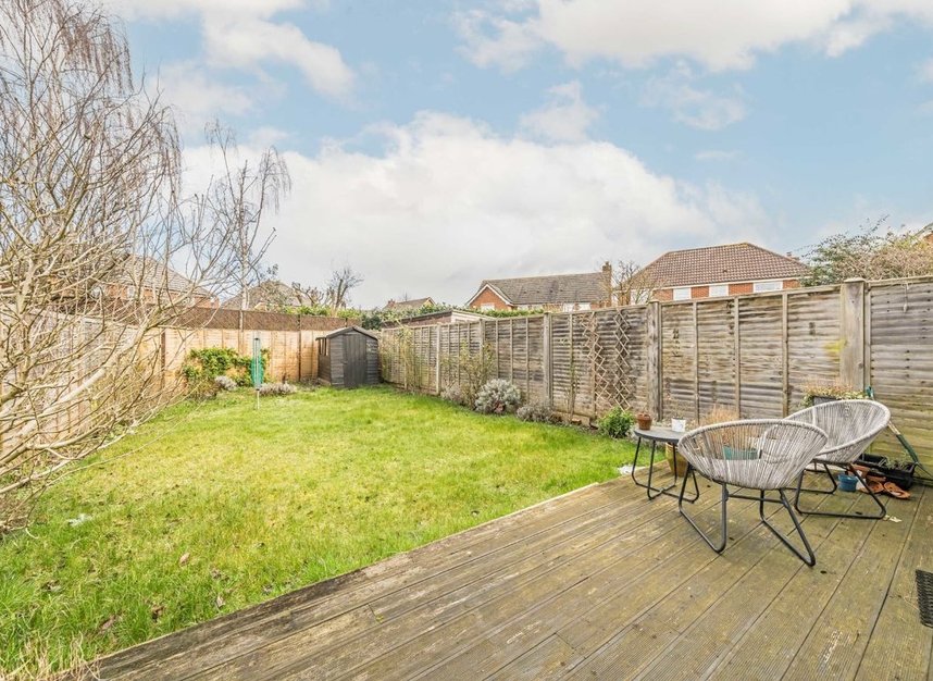 House for sale in Debden Close, Kingston Upon Thames, KT2 (Ref 219591