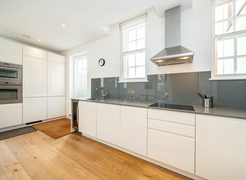 Properties for sale in Dixon Butler Mews - W9 2BU view3