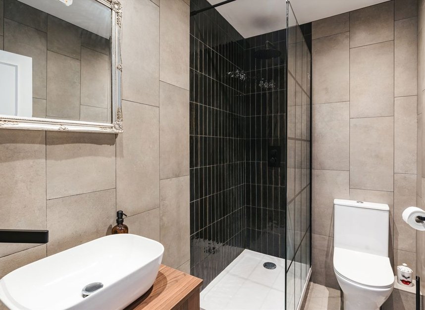 Properties for sale in Downs Road - E5 8DS view13