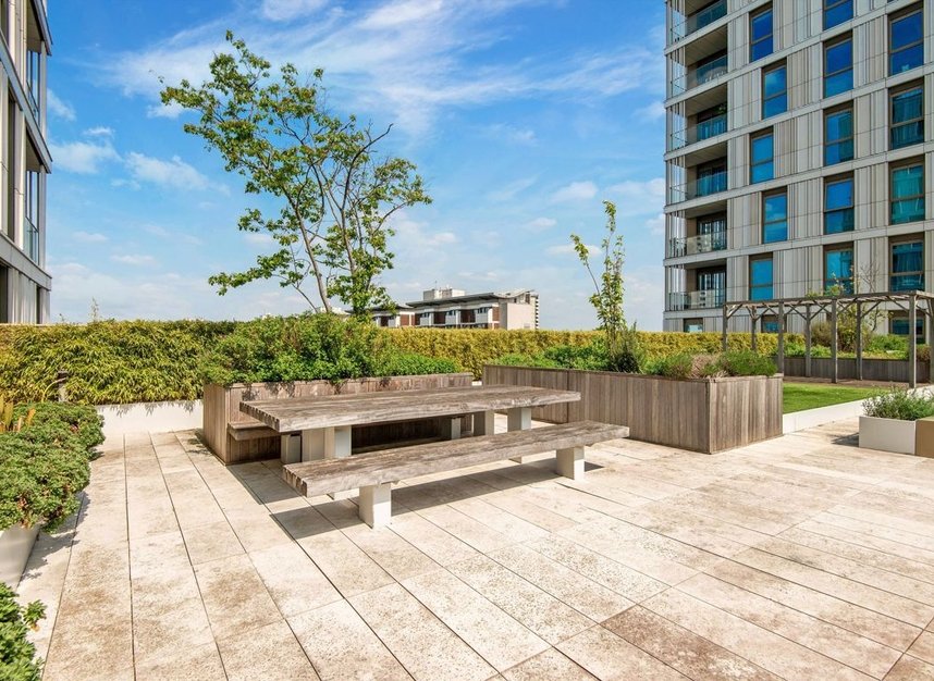 Properties for sale in Downs Road - E5 8DE view6