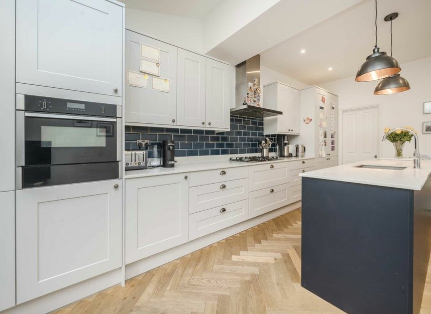 Properties for sale in Drayton Avenue - W13 0LF view6