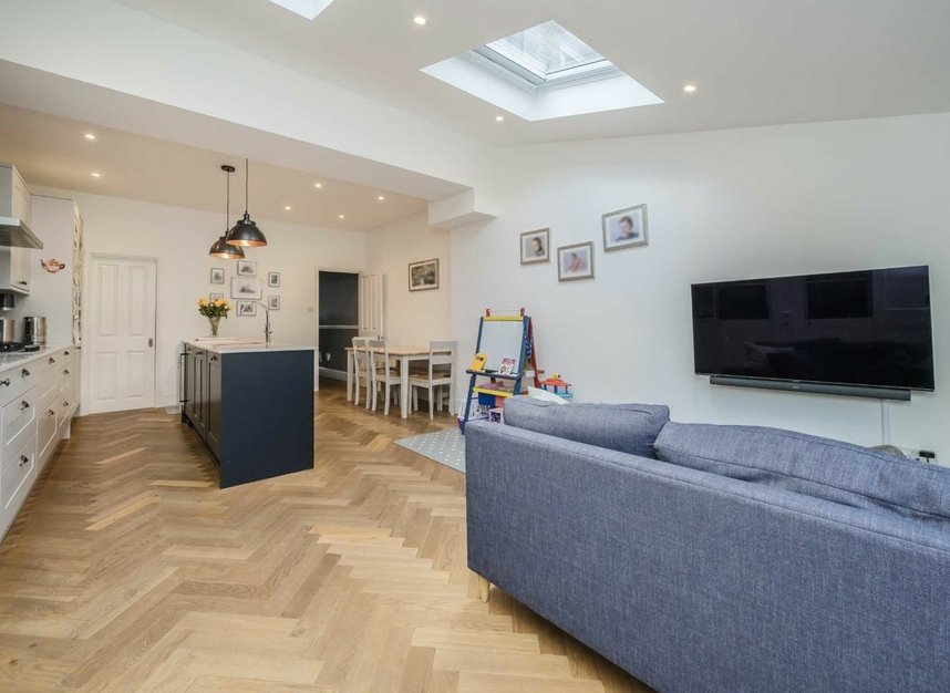 Properties for sale in Drayton Avenue - W13 0LF view5