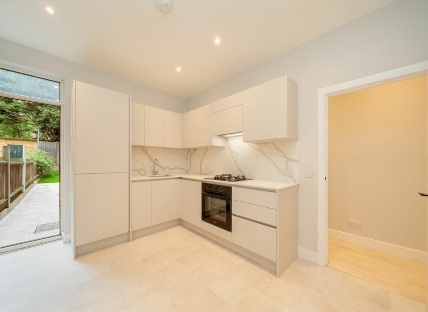 Properties for sale in Drayton Road - NW10 4EL view4
