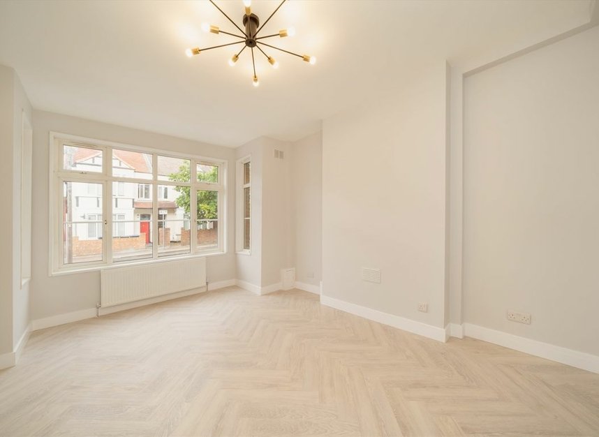 Properties for sale in Drayton Road - NW10 4EL view2