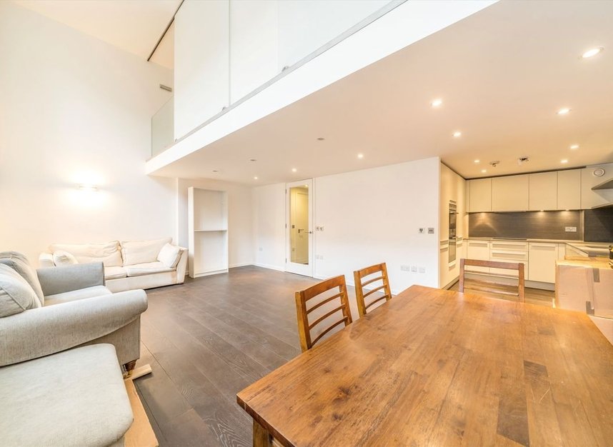 Properties for sale in Drummond Way - N1 1NR view4