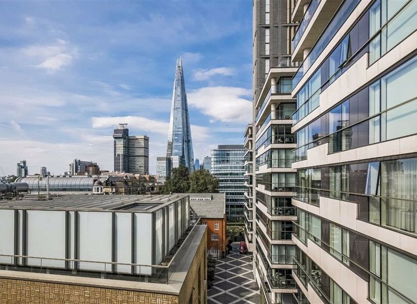 Properties for sale in Duchess Walk - SE1 2RY view1