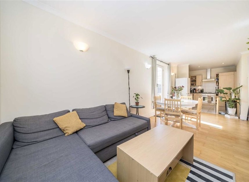 Properties for sale in Duckett Street - E1 4SY view3