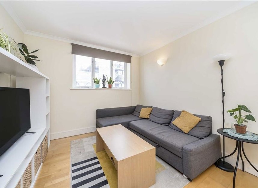 Properties for sale in Duckett Street - E1 4SY view2