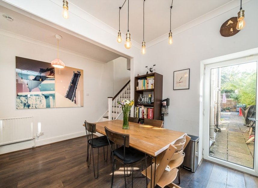 Properties sold in Dunlace Road - E5 0NF view8