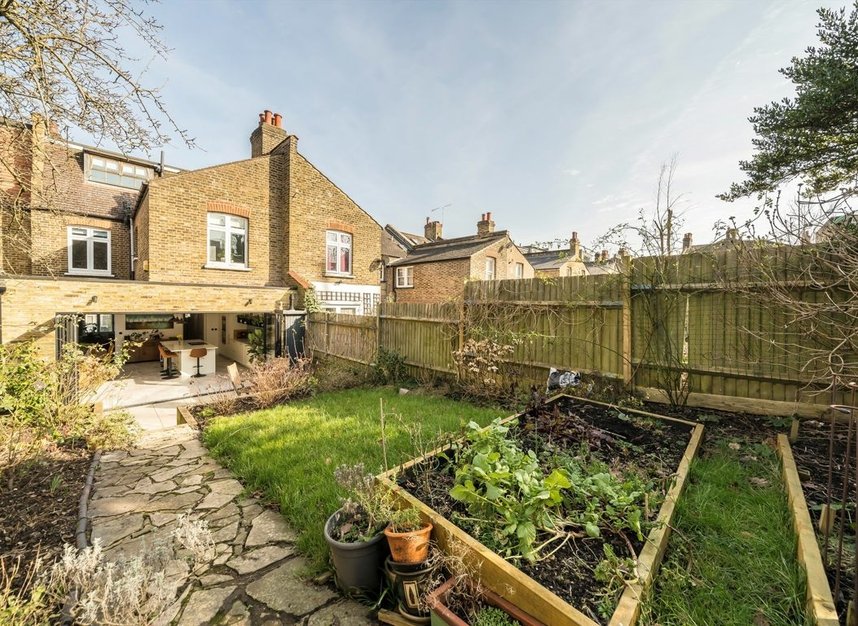 Properties sold in Dunoon Road - SE23 3TD view11