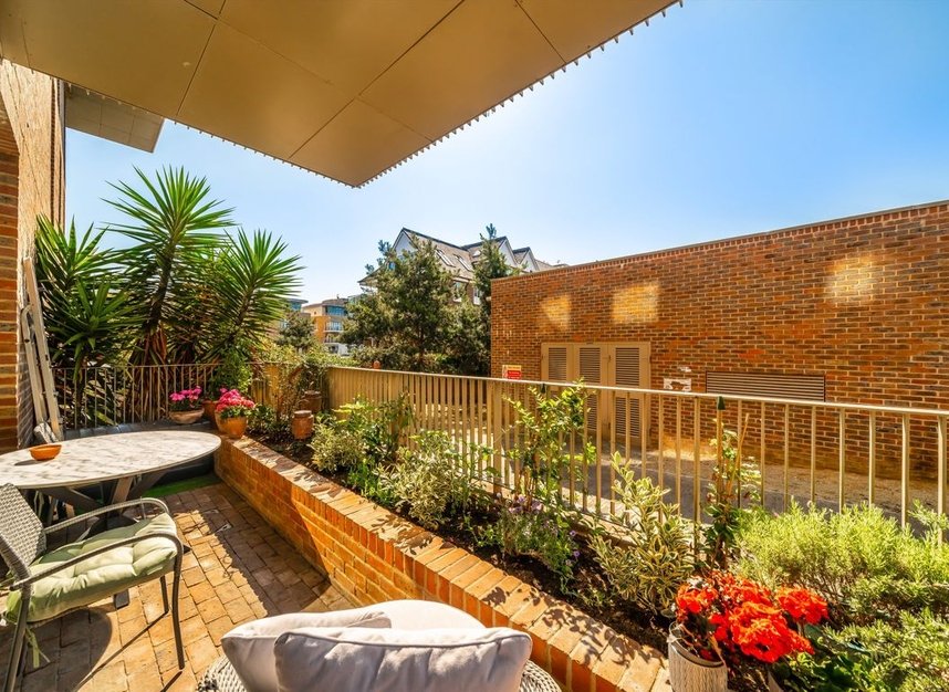 Properties for sale in Durham Wharf Drive - TW8 8FB view7
