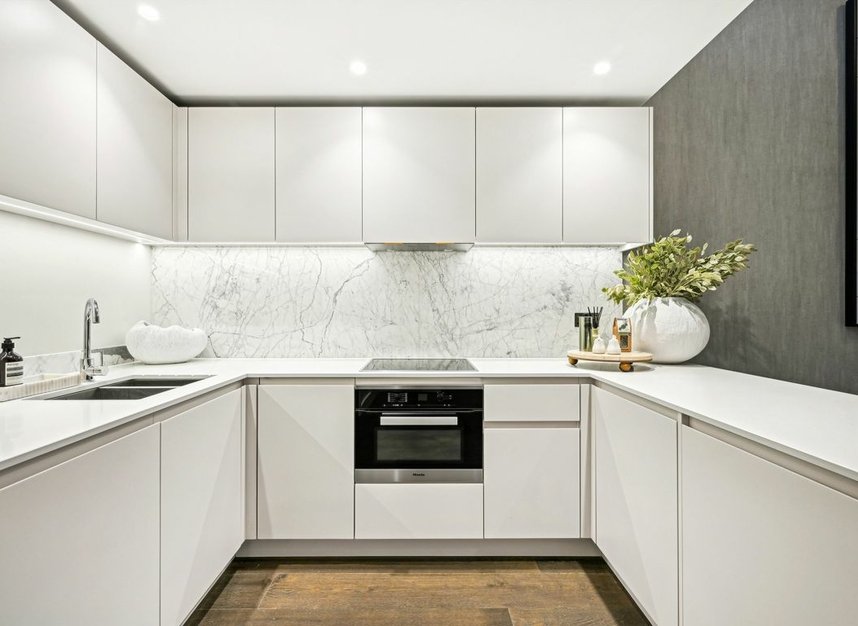 Properties sold in Dyer's Buildings - EC1N 2JT view7