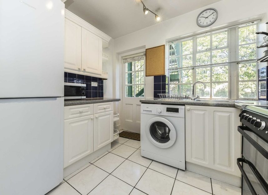 Flat for sale in Ealing Village, London, W5 (Ref 190219) Dexters
