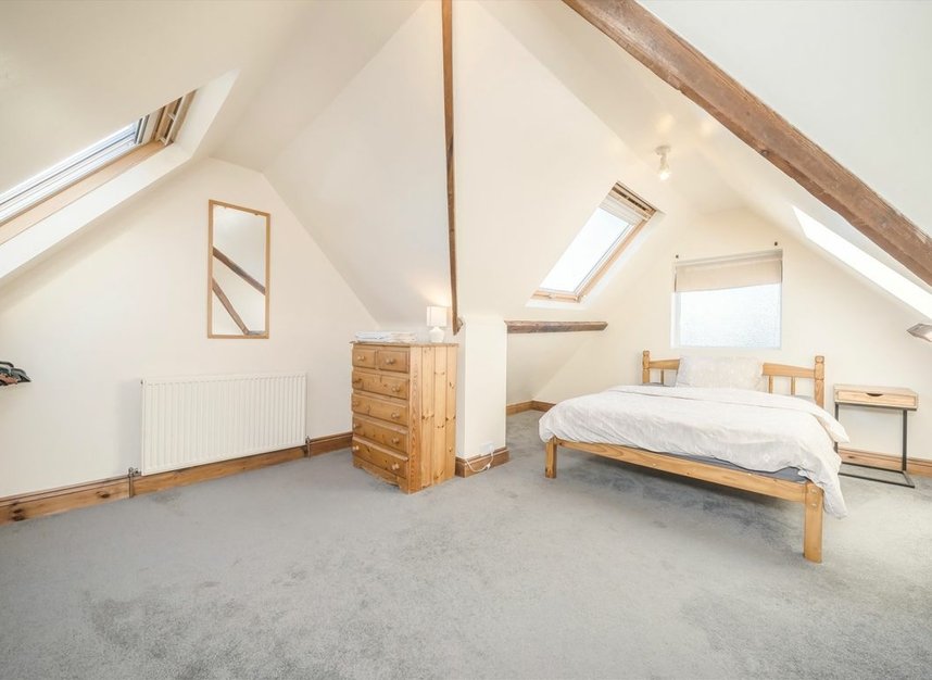 Properties for sale in East Churchfield Road - W3 7LL view4