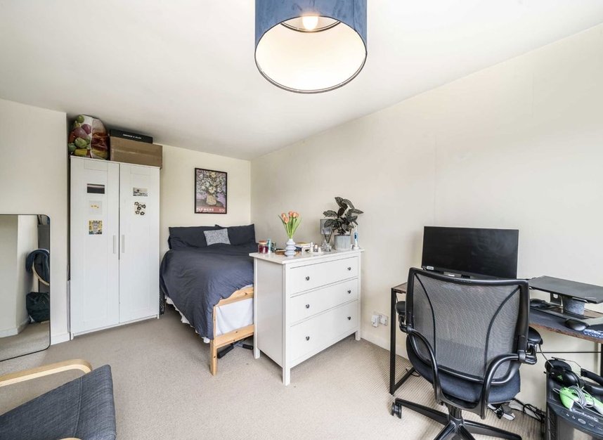 Properties for sale in East Hill - SW18 2HH view3