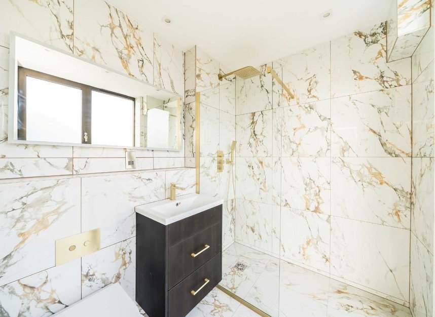 Properties for sale in East Hill - SW18 2HT view4