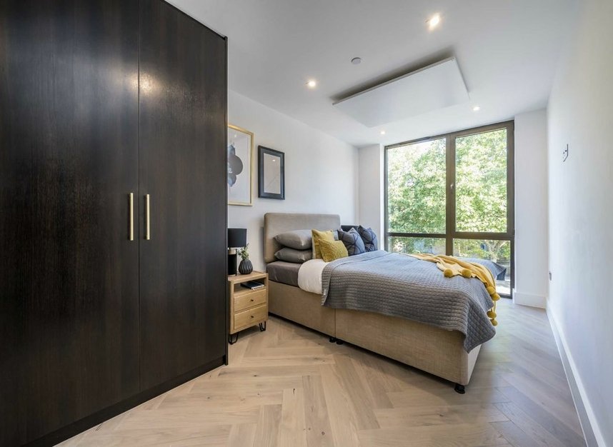 Properties for sale in East Hill - SW18 2HT view4