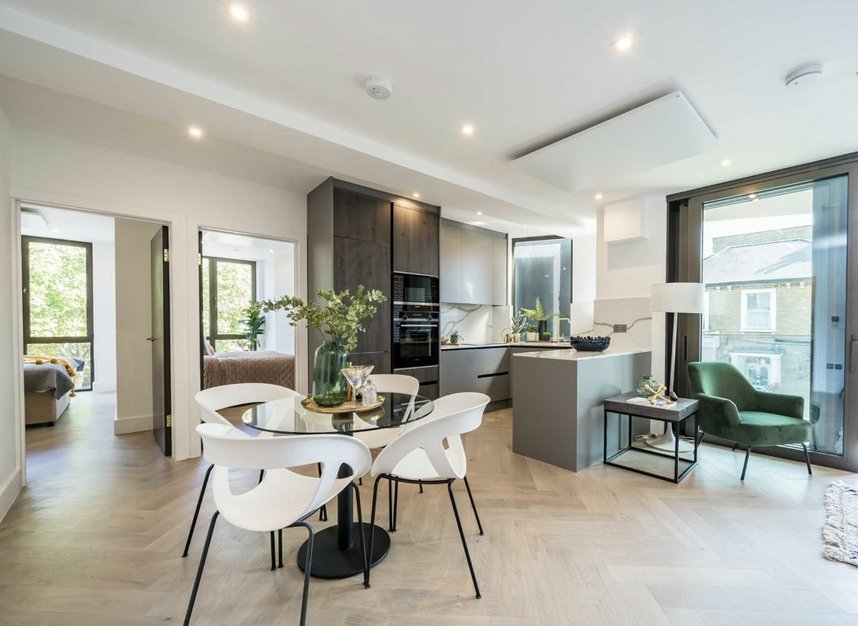 Properties for sale in East Hill - SW18 2HT view4