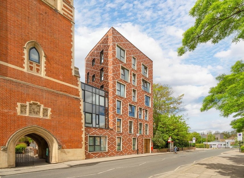 Properties for sale in Eastway - E9 5HQ view1
