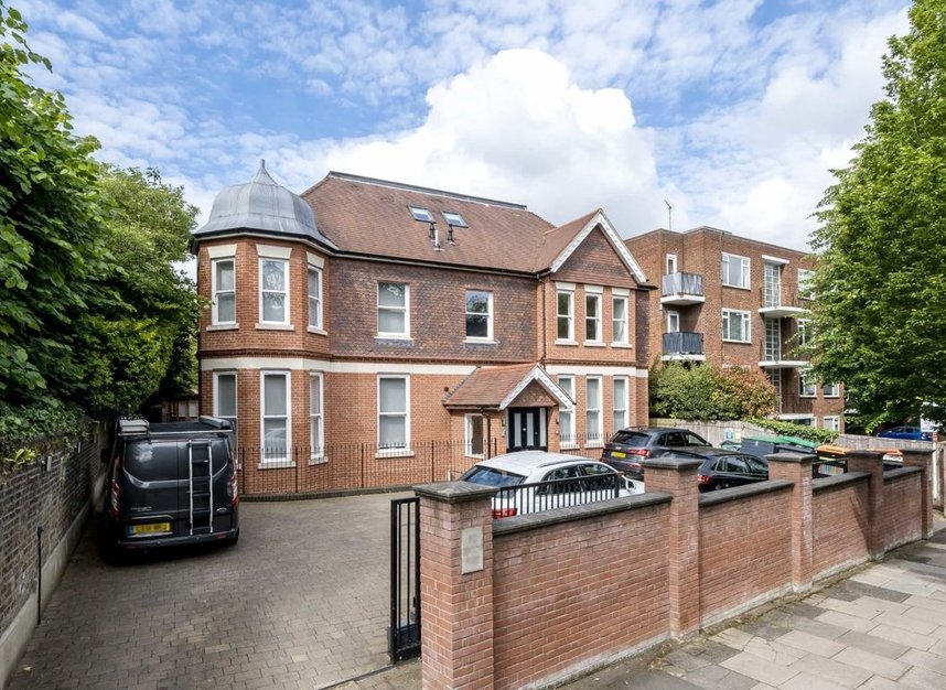 Flat for sale in Eaton Rise, London, W5 (Ref 218420) Dexters