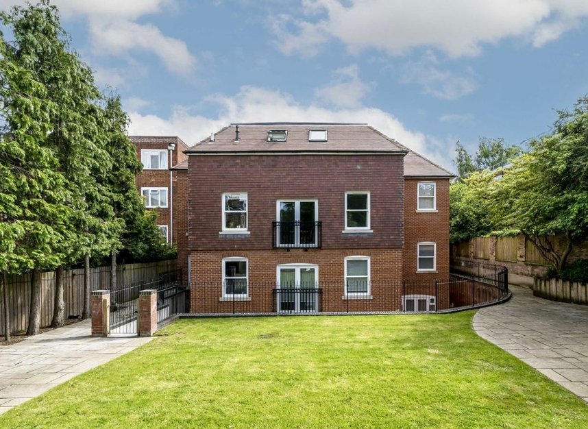 Flat for sale in Eaton Rise, London, W5 (Ref 218420) Dexters